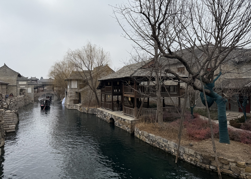 古城护城河